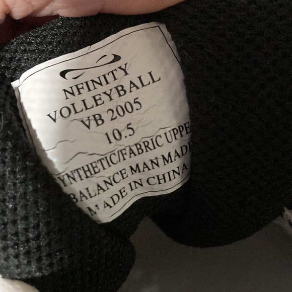 Nfinity Women’s Volleyball Sneakers Final Price - Picture 3 of 9